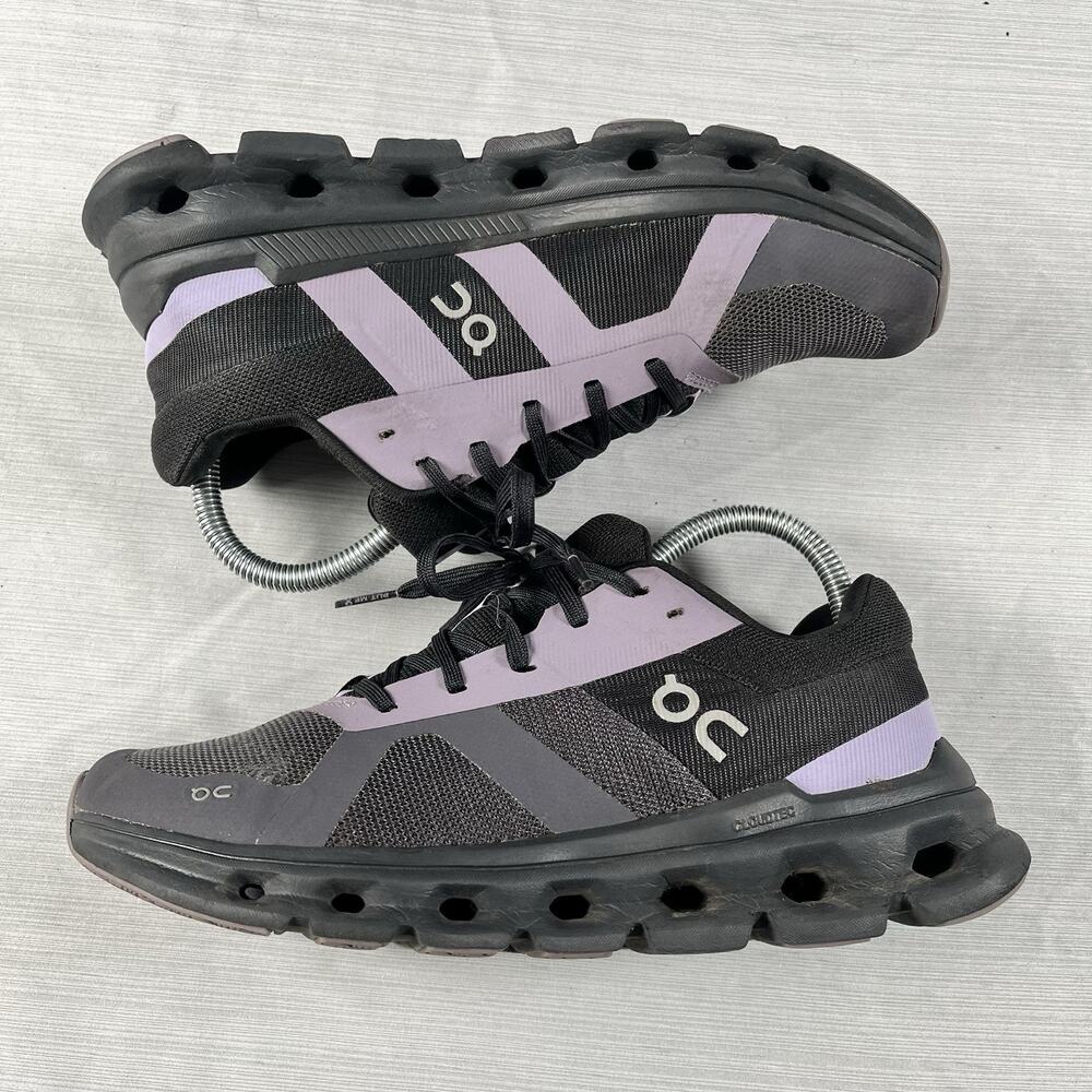 On Running Cloudrunner Women’s Size 7 Black Running Shoes Fitness Gym Sneakers